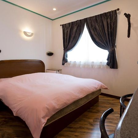 אוסקה Hotel Hu Namba (Adults Only) מראה חיצוני תמונה